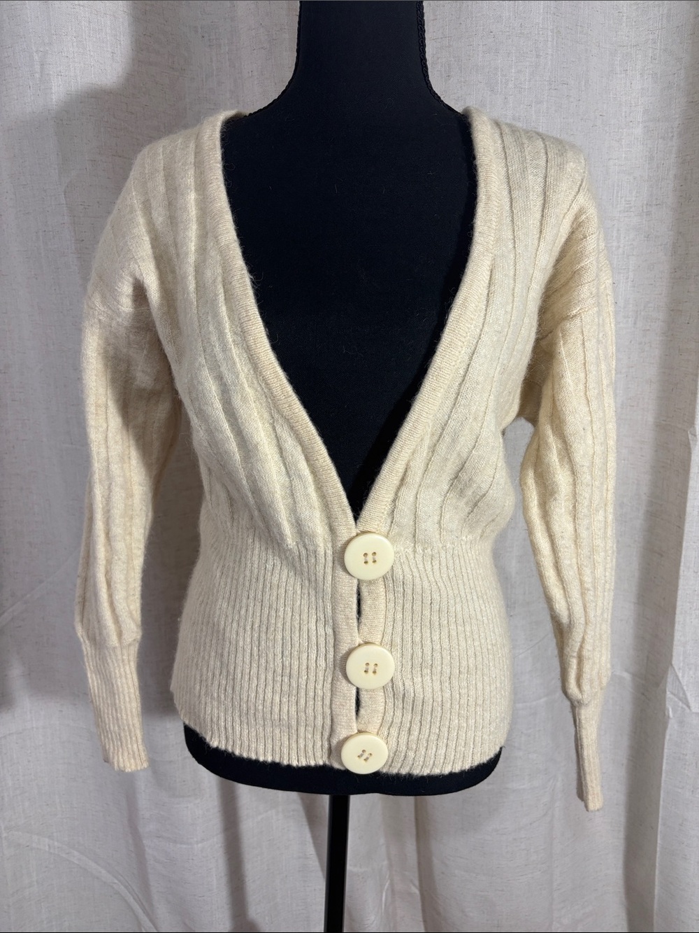 Vintage 80s/90s Marc D’Alcy Cream Button-Front Ribbed Wool Blend Womens Cardigan